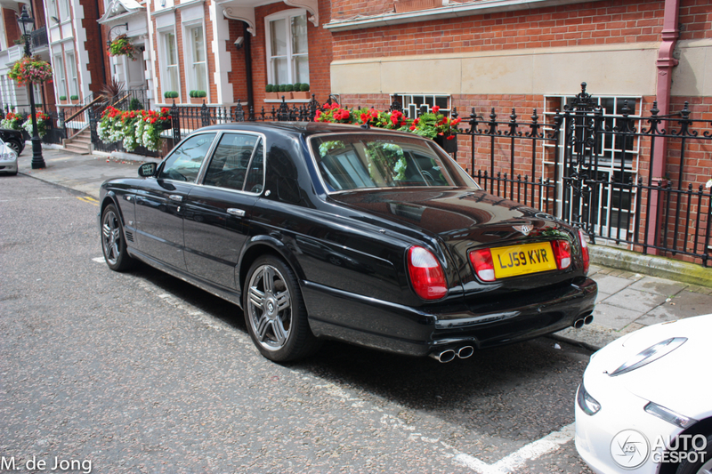 Illustration for article titled Pinnacle of Bentley design